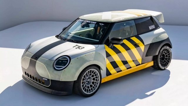 Mini JCW x Deus Ex Machina
