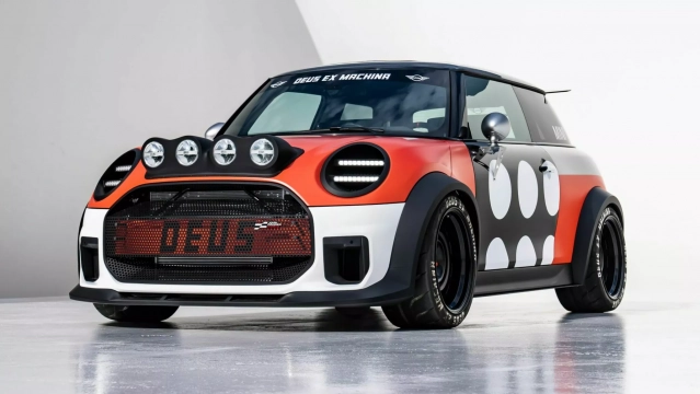 Mini JCW x Deus Ex Machina