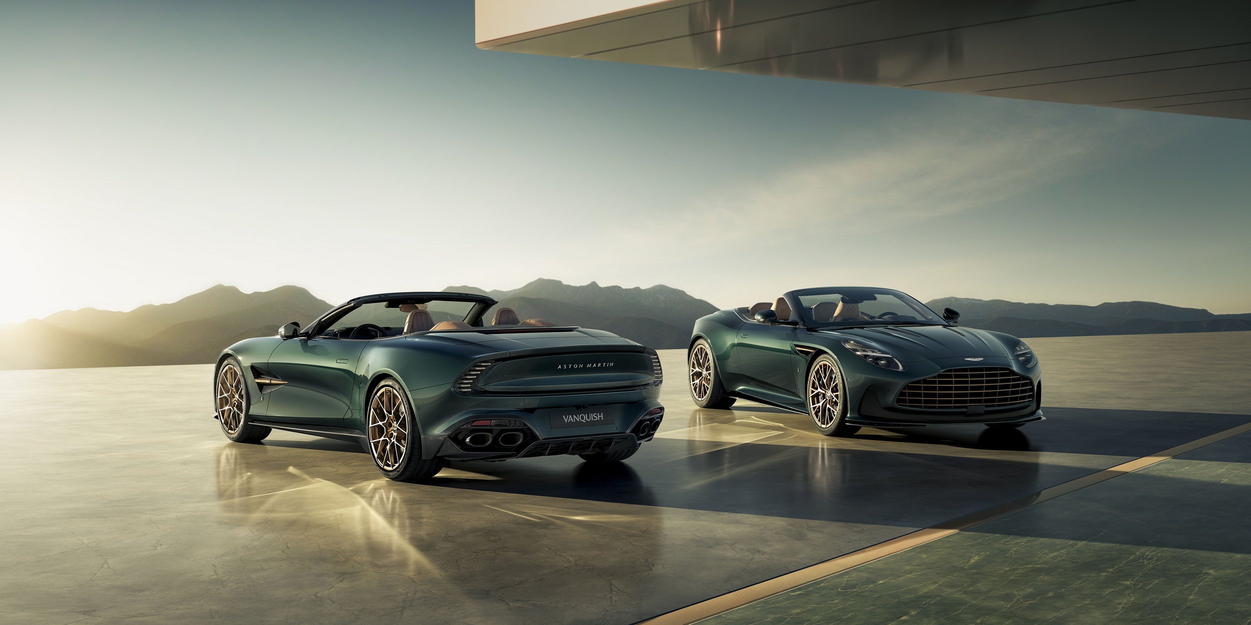 Aston Martin DB12 e Vanquish Volante