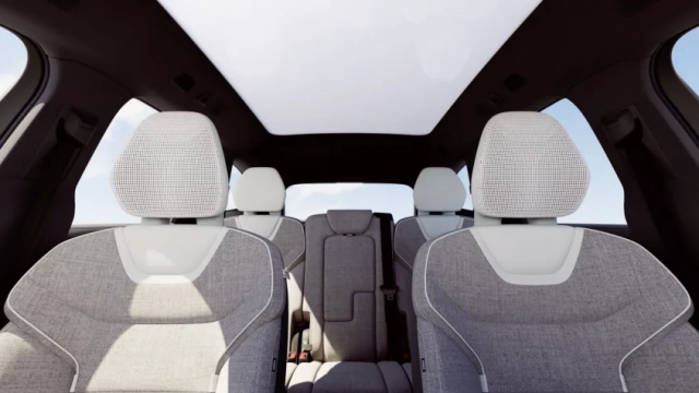 Volvo EX90