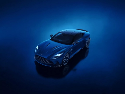 Aston Martin DB12 S