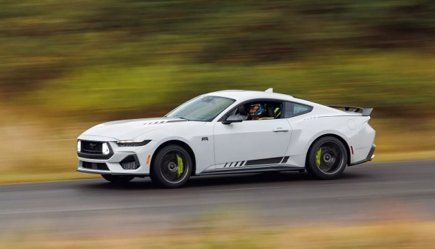 Ford Mustang RTR