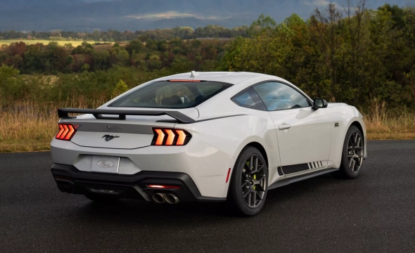 Ford Mustang RTR