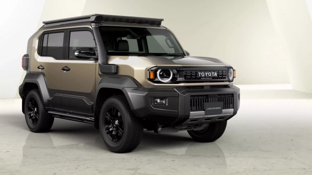 Toyota Land Cruiser FJ