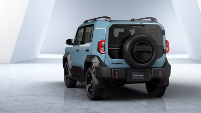 Toyota Land Cruiser FJ