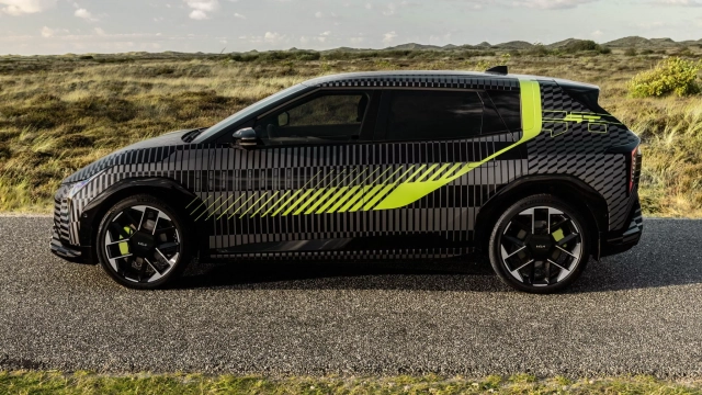 Kia EV4 GT protótipo
