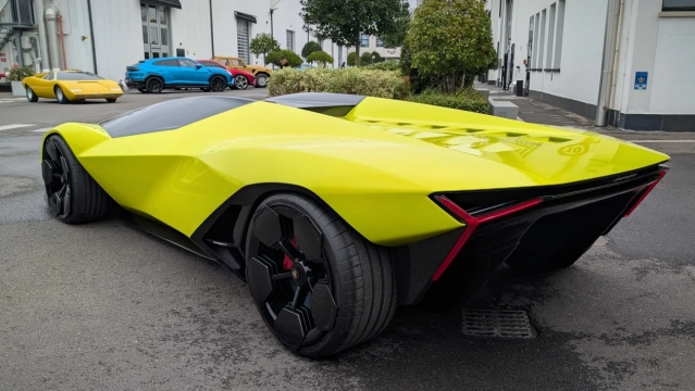 Lamborghini Manifesto concept