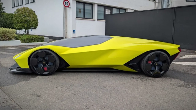 Lamborghini Manifesto concept