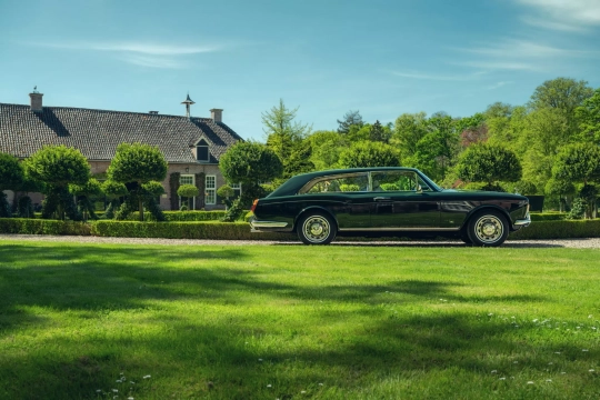 Rolls-Royce Corniche Shooting Brake by Niels van Roij Design