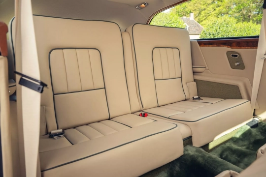 Rolls-Royce Corniche Shooting Brake by Niels van Roij Design