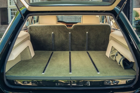 Rolls-Royce Corniche Shooting Brake by Niels van Roij Design