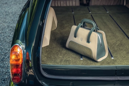 Rolls-Royce Corniche Shooting Brake by Niels van Roij Design