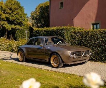 Totem Alfa Romeo GT Super "Farina"