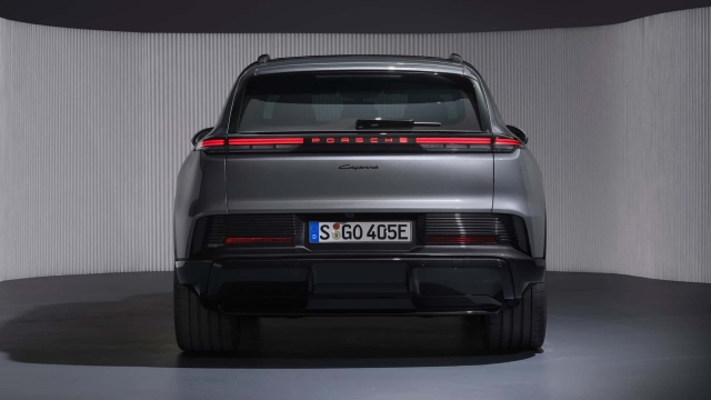 Porsche Cayenne Electric