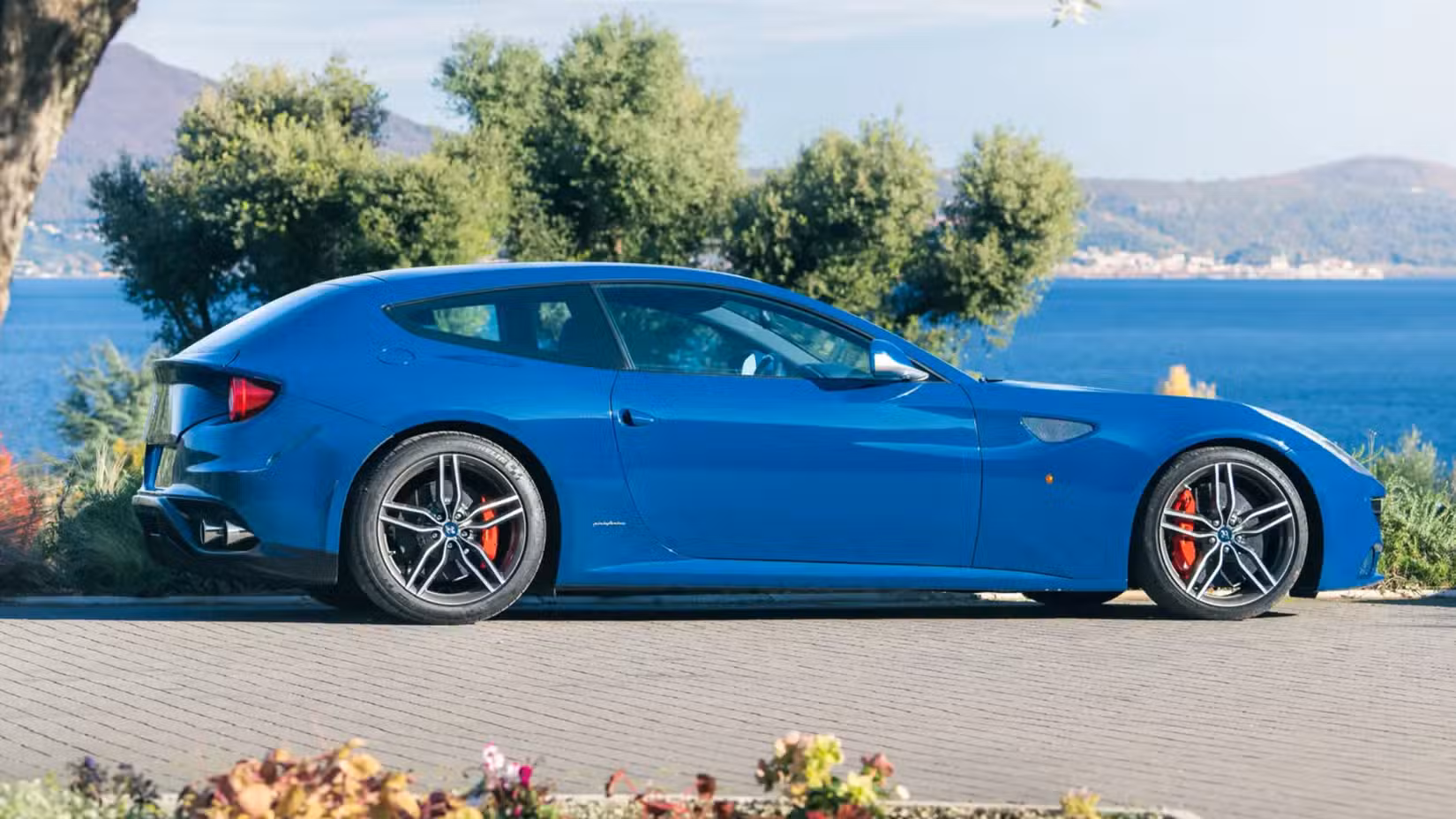 Ferrari FF