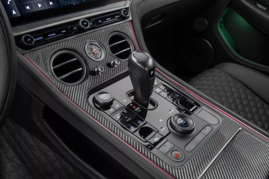 Brabus 900 Superblack Coupé