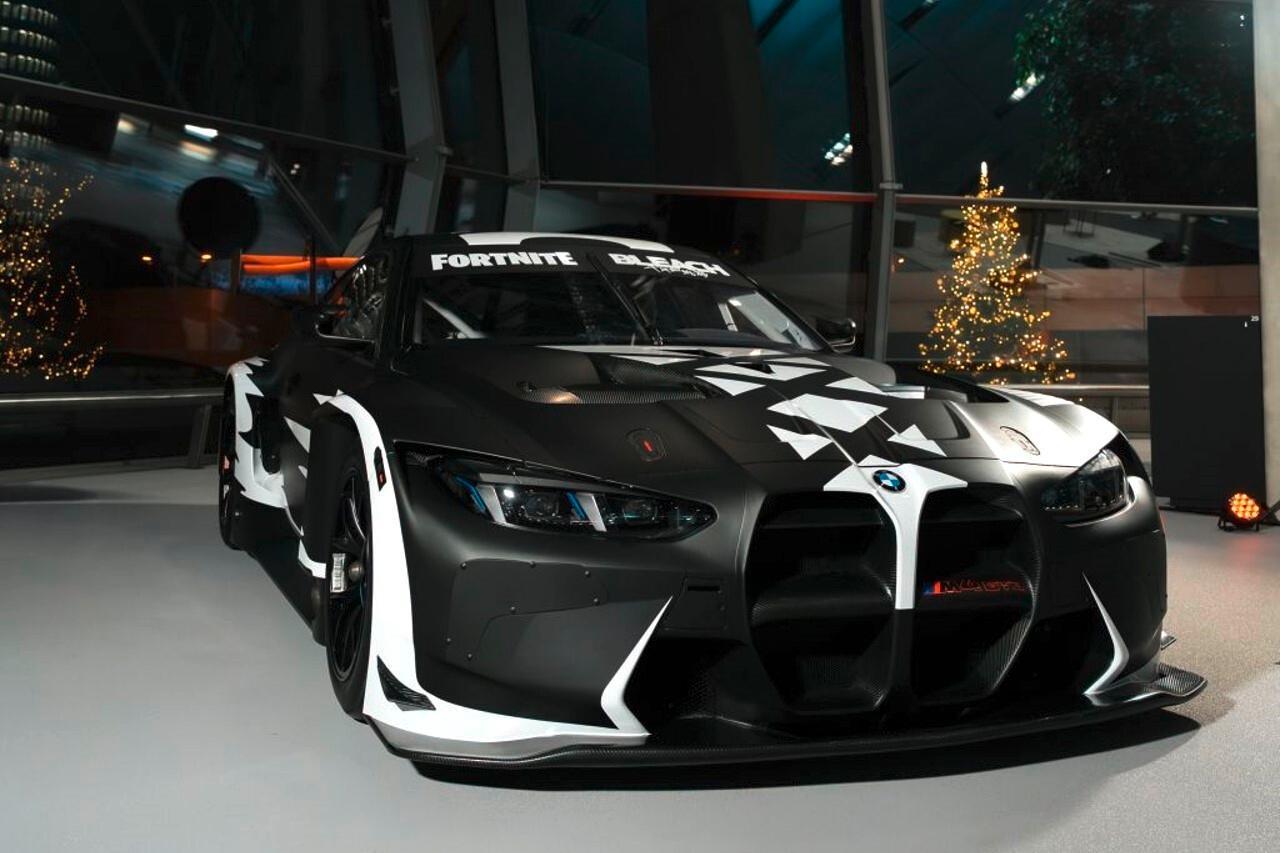 BMW M4 GT3 Evo Fortnite Bleach