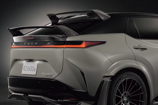 Lexus RZ600e F Sport Performance