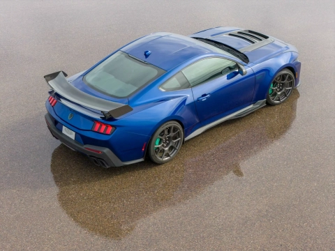 Ford Mustang Dark Horse SC