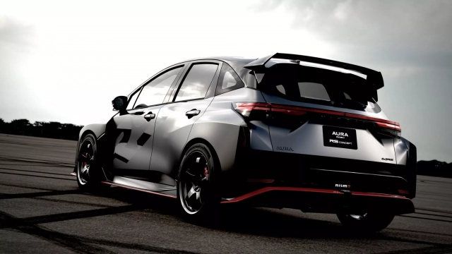 Nissan Aura Nismo RS concept