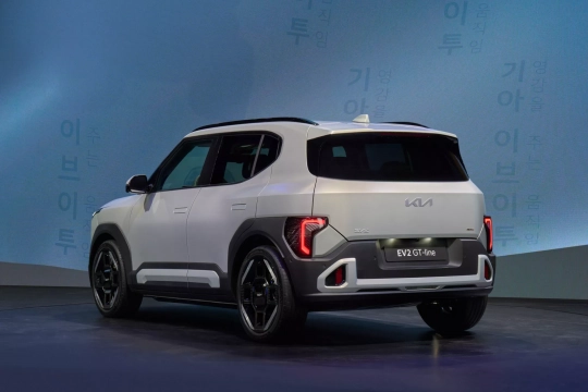 Kia EV2
