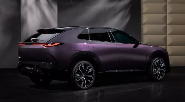 Mazda CX-6e