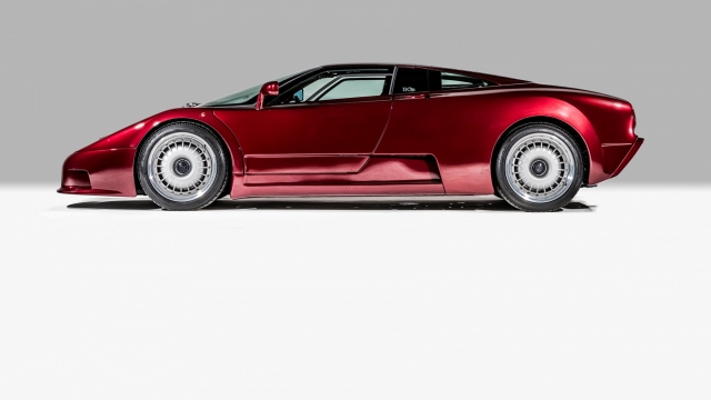 Bugatti EB110 GT