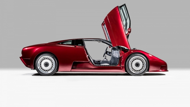 Bugatti EB110 GT
