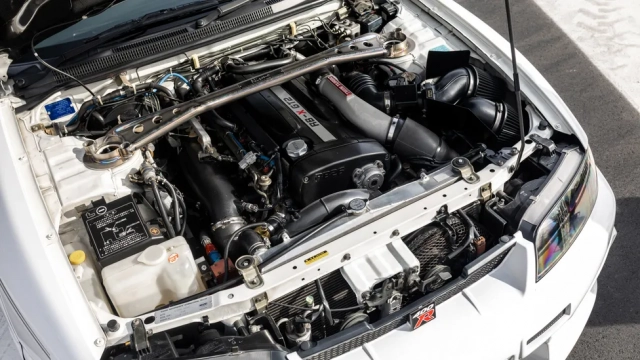 Nissan Skyline GT-R 400R