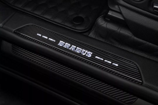 Brabus 900 Superblack Lamborghini Urus