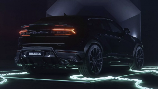 Brabus 900 Superblack Lamborghini Urus