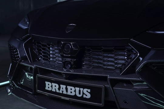 Brabus 900 Superblack Lamborghini Urus