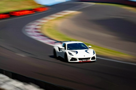 Lotus Emira Turbo Bathurst Edition