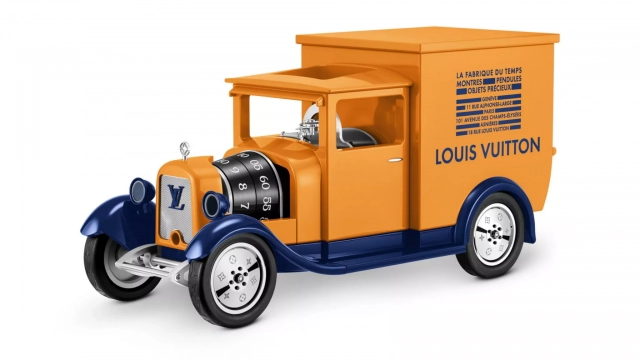 Louis Vuitton Camionnette