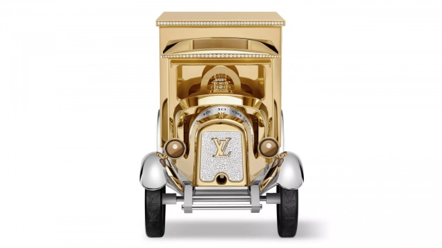 Louis Vuitton Camionnette Edition Limitee