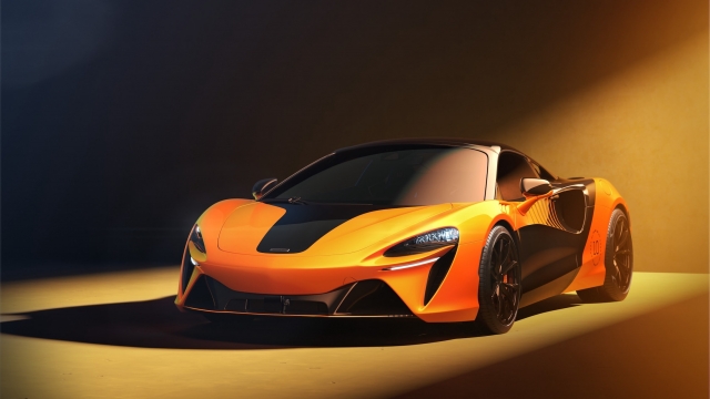 McLaren Artura MCL39 Championship