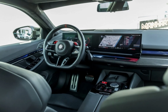 Manhart BMW M5 Touring