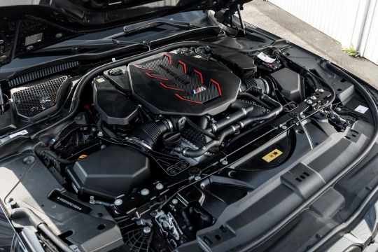 Manhart BMW M5 Touring