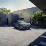Porsche Cayenne S Electric