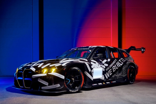 BMW M3 Touring GT3