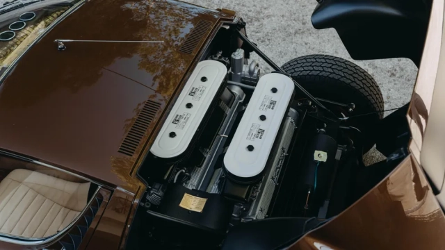 Lamborghini Miura SV