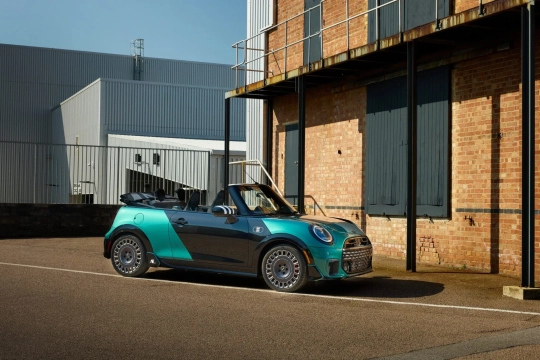 Mini John Cooper Works Convertible Custom