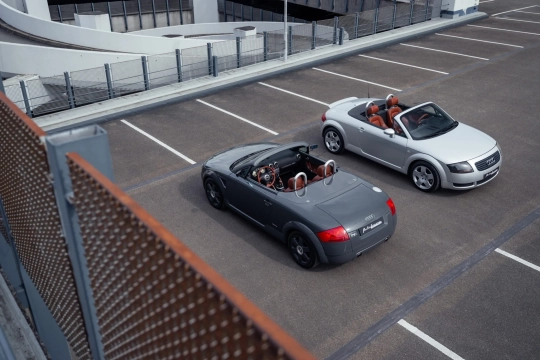 Audi TT Roadster restomod Autoforma
