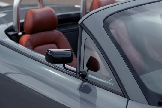 Audi TT Roadster restomod Autoforma