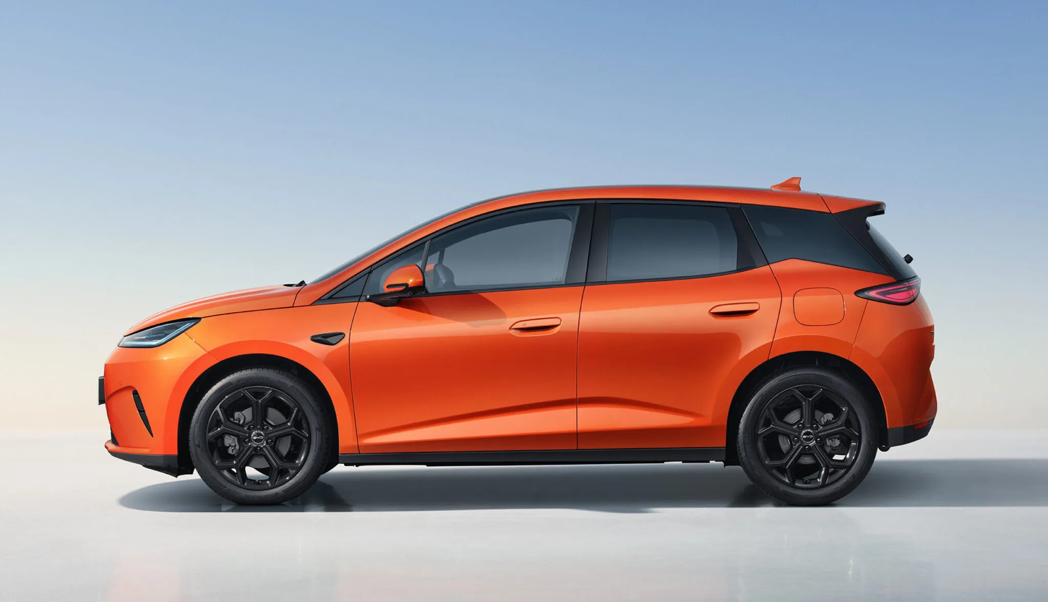 BYD Dolphin G DM-i