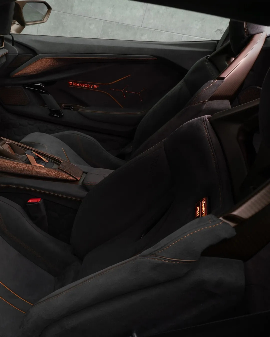 Lamborghini Revuelto Mansory Carbonado