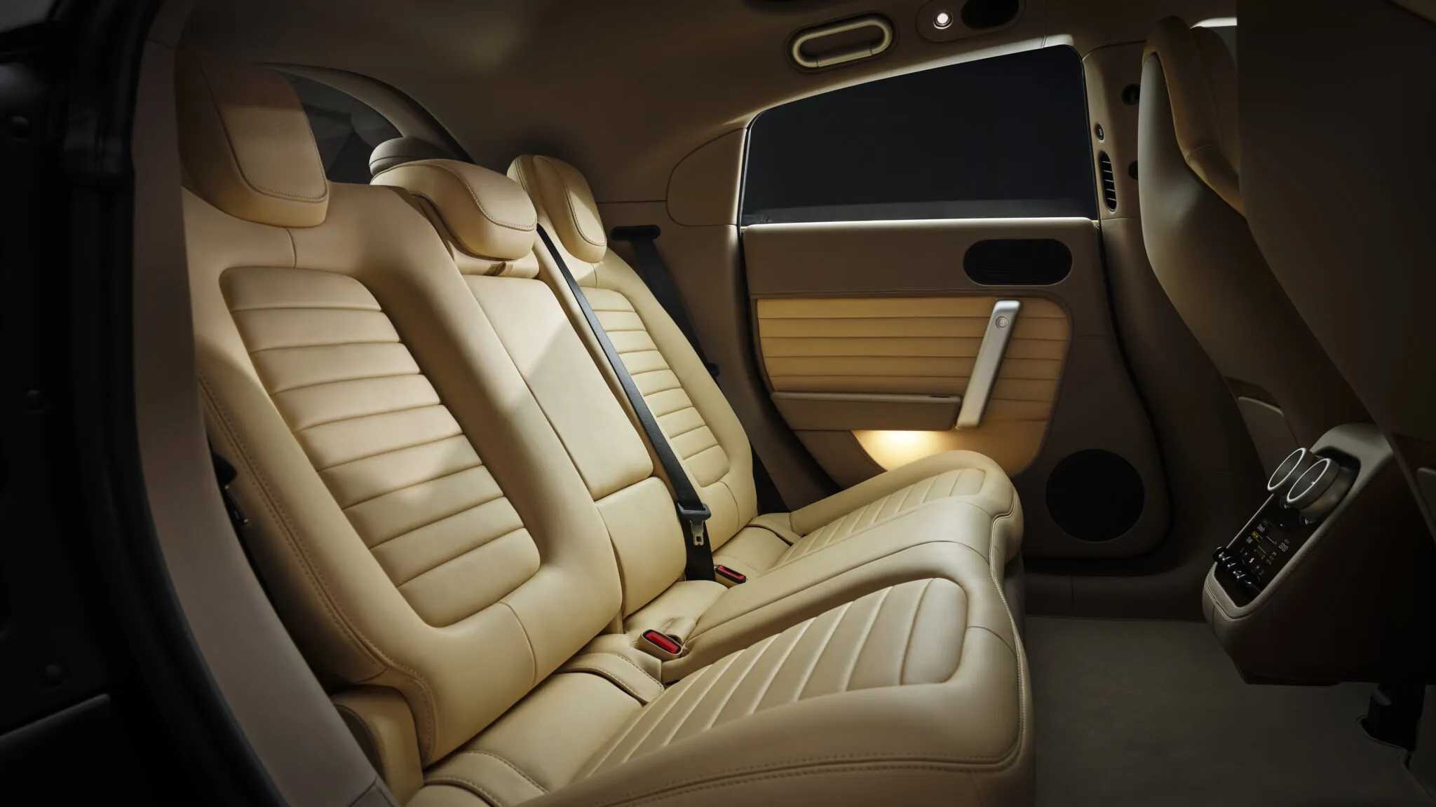Ferrari Luce EV