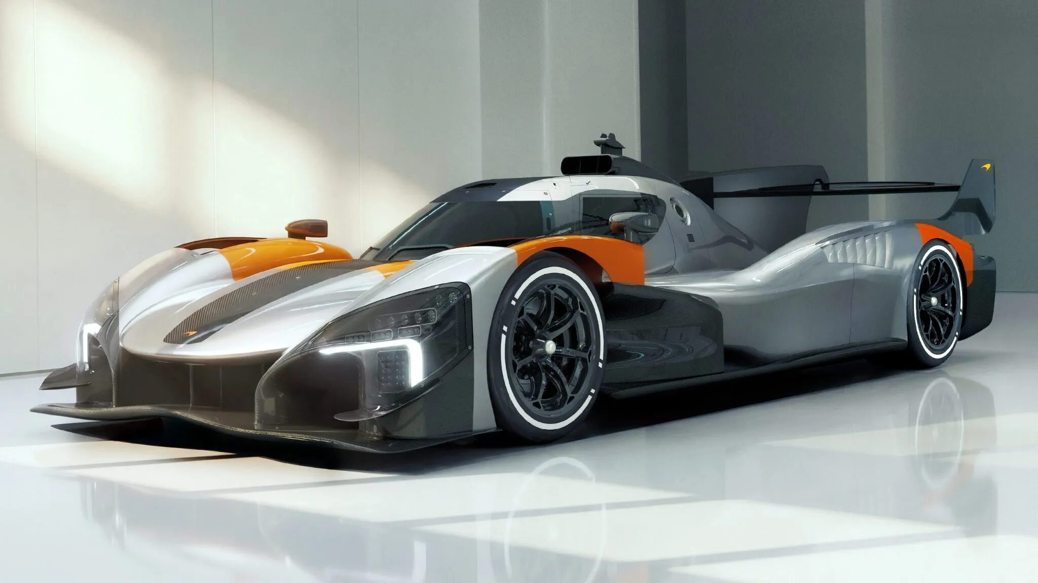 McLaren MCL-HY GTR