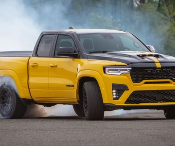 Ram 1500 Rumble Bee SRT