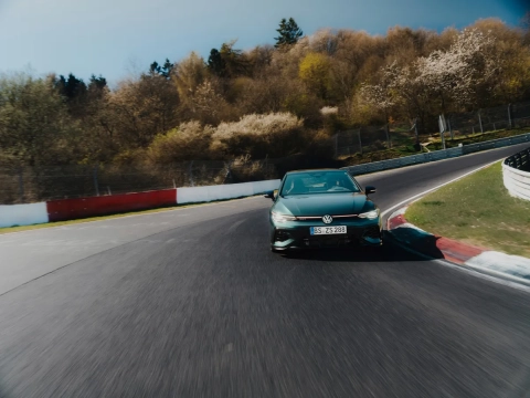 VW Golf GTI 50 - recorde em Nürburgring